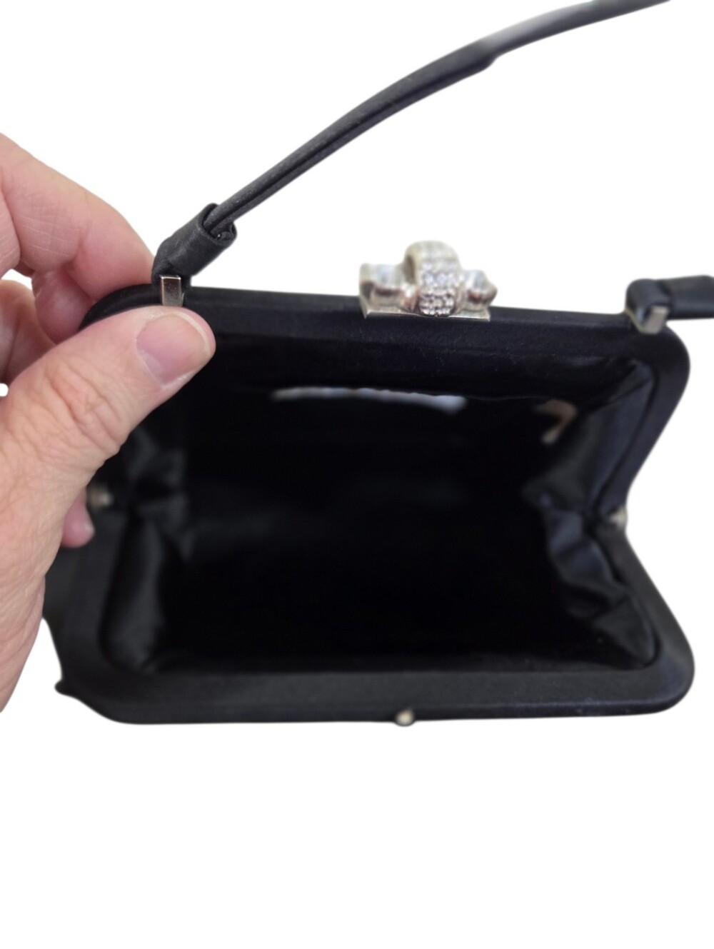 Franchi Black Satin Layered Ruffle Rhinestone Clasp Small Evening Handbag - Picture 8 of 10